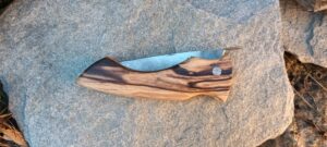 Couteau pliant brut de forge